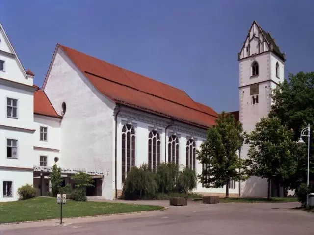 Stiftskirche, Katholische Stadtpfarrkirche St. Cornelius und Cyprianus